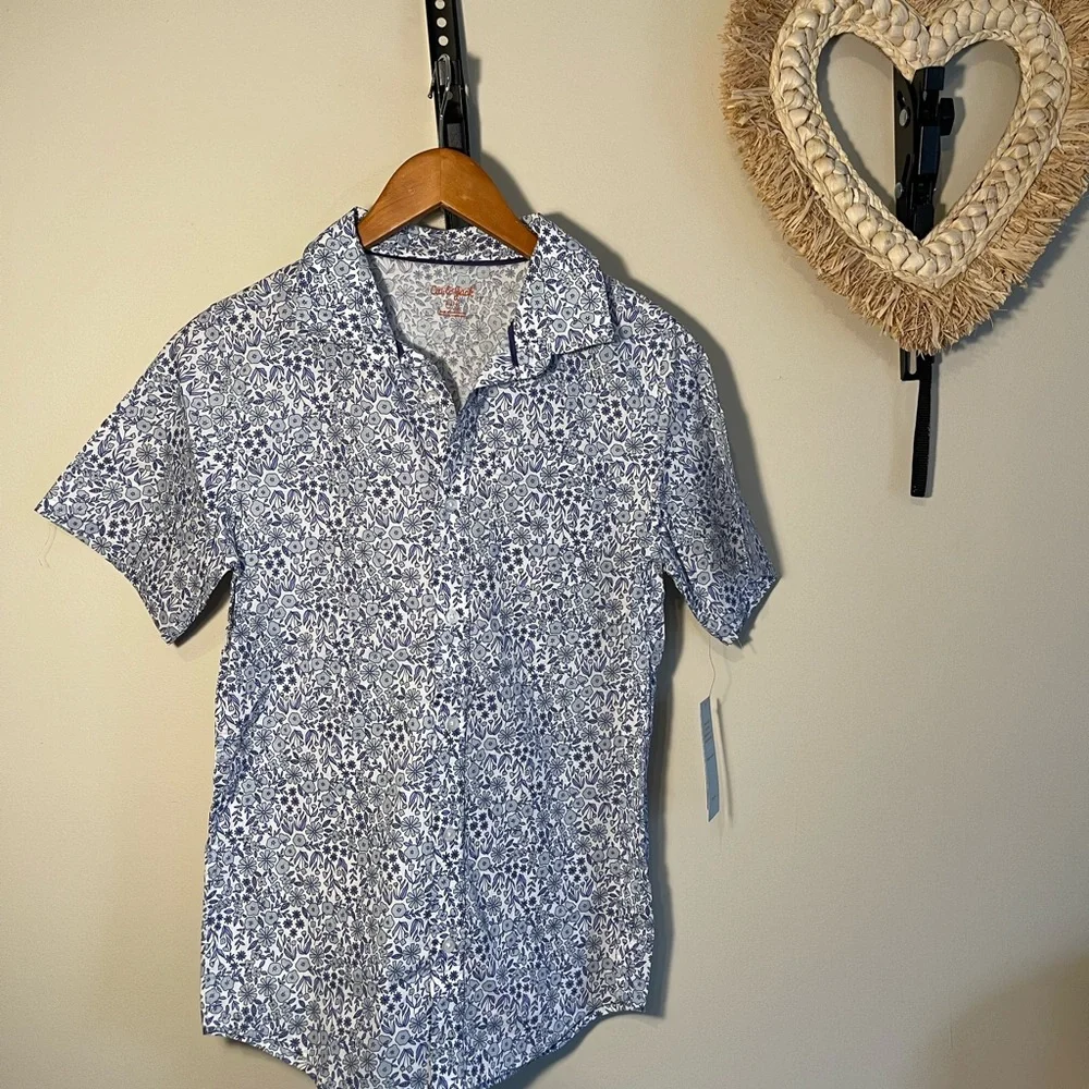 NWT Boys' Button-Down Short Sleeve Shirt - Cat Jack Size XL 16 - Picture 3 of 13
